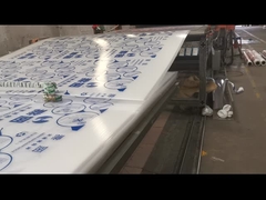 Dauerhafte und leichte Polycarbonatfolie für einfache Handhabung und Installation