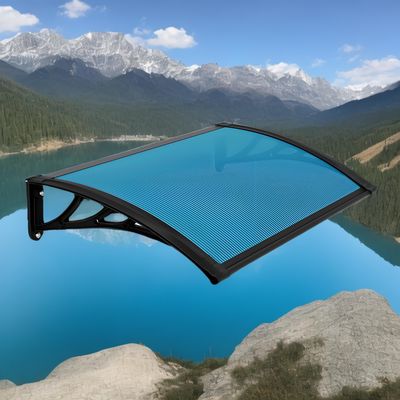 Schlagfestes Polycarbonat-Fensterdach Optimale Leistung Hohe Haltbarkeit