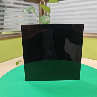 3 mm schwarzes Polycarbonat-Festblech Die ultimative Lösung für Schlagfestigkeit und UV-Schutz