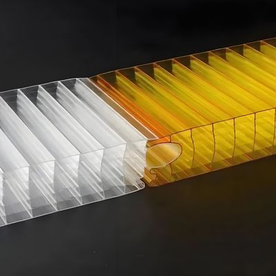 40 mm gelbe Polycarbonatfolie mit Steckmusterstruktur für strukturelle Steifigkeit und verbesserte Lichtdiffusion