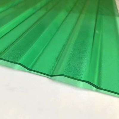 Durchsichtige, lichtverbreitende Polycarbonat-Wellenfliesen für natürliche Beleuchtung und Wetterschutz