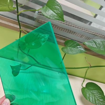 Grüne Polycarbonatmassivfolie UV-geschützt Wetterbeständig