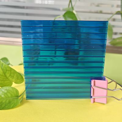 Ein guter Preis. 4 mm bis 12 mm thermoplastische blaue Filter-Polycarbonatfolie für kühle und angenehme Umgebungsbeleuchtung und hohe Stoßbeständigkeit Online