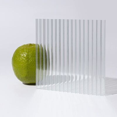 Ein guter Preis. Multiwall 4*8 Fuß klares Polycarbonat Hohlblatt 10 mm dickes Twinwall Panel bietet eine leichte dauerhafte Lösung mit UV-Schutz und hohe Festigkeit für Markise und Baldachin Online