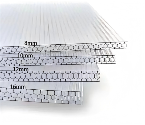 Ein guter Preis. Polycarbonat-Hohlblech-PC-Platine, normale Größe 2,1, 5,8 m, langlebiges, leichtes, transparentes Material für industrielle Anwendungen Online